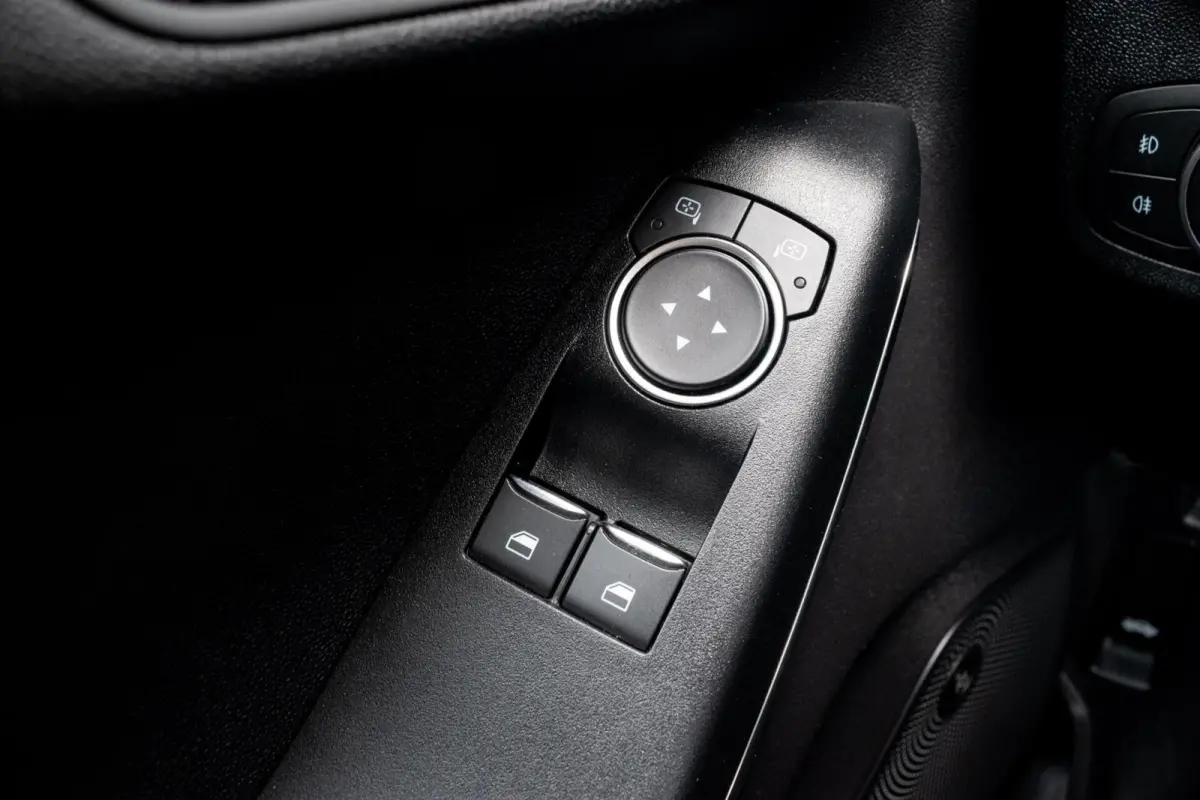 1.0 EcoBoost Titanium|1e EIGENAAR|CLIMATE|KEYLESS|CARPLAY|CRUISE|NAVI