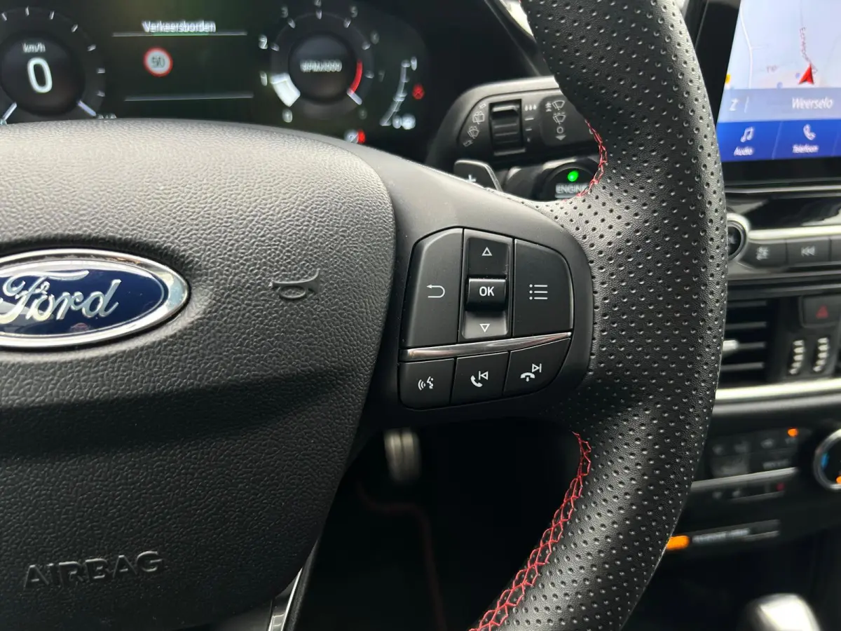 1.0 EcoBoost Titanium X