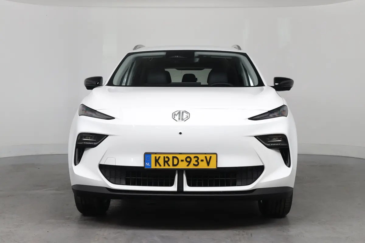 Luxury 64 kWh | 360 Camera | Warmtepomp | Stoel/Stuurverwarming | Clima | Navi | LED | Cruise Adaptive