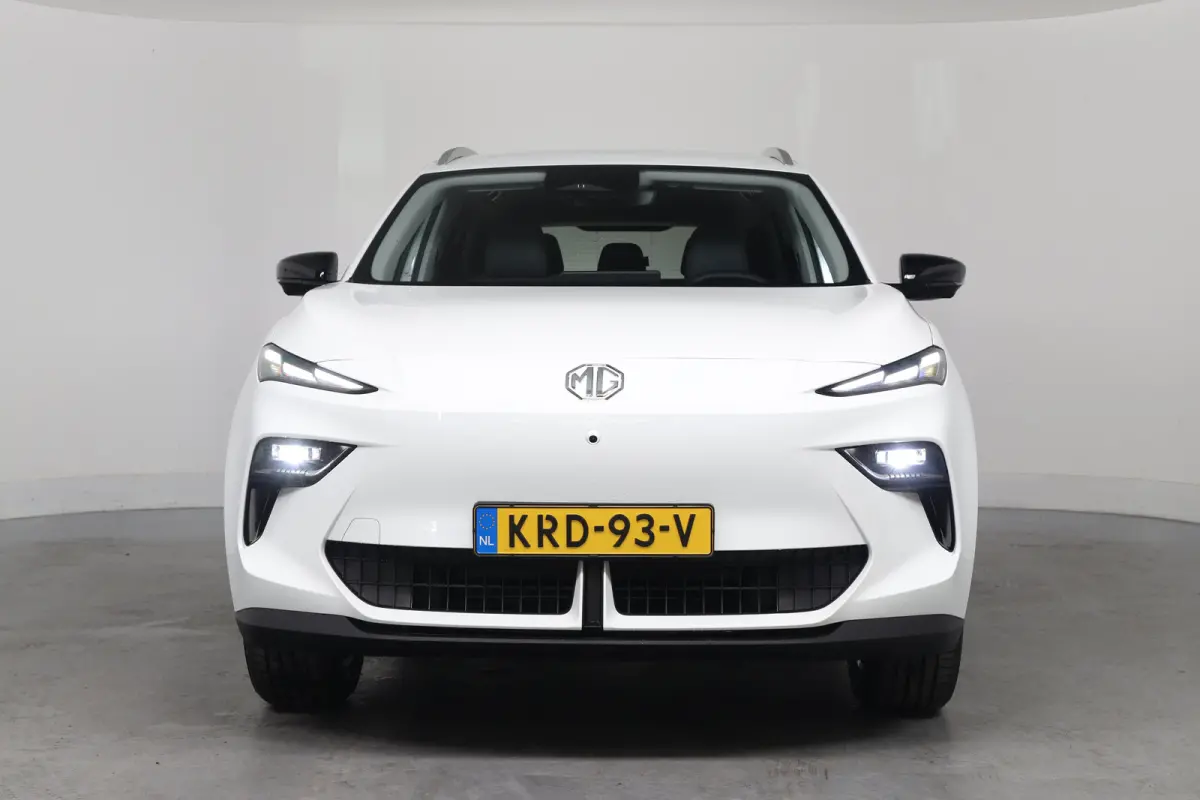 Luxury 64 kWh | 360 Camera | Warmtepomp | Stoel/Stuurverwarming | Clima | Navi | LED | Cruise Adaptive