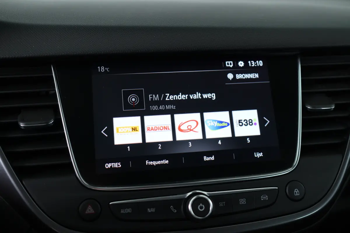 1.2 Turbo Innovation | Dealer Onderhouden! | Climate Control | Navigatie | Parkeersensoren | Keyless | Cruise Control | Apple Carplay / Android Auto | Lichtmetalen Velgen