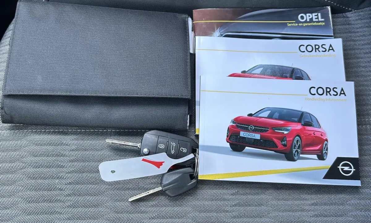 1.2 Edition | NL AUTO | 2e Eigenaar | NAP | D-Riem is Vervangen | Onderhoudshistorie | Airco | Apple Carplay & Andriod Auto | Navigatie | Cruise Control | Parkeersensoren | Lichtmetalen Velg