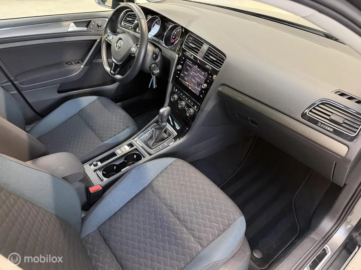 7.5 R-Line 1.5 TSI DSG 150PK | Pano | ACC
