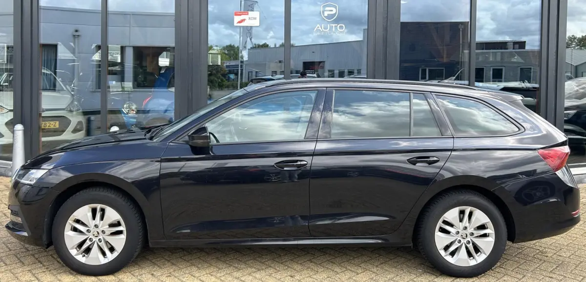 1.5 e-TSI Business Edition 150PK | NIEUW MODEL | NL AUTO | AUTOMAAT | Digital Cockpit | Trekhaak | Elektrische Achterklep | Dodehoek Detectie | Parkeersensoren Voor en Achter | Sfeer Verlich