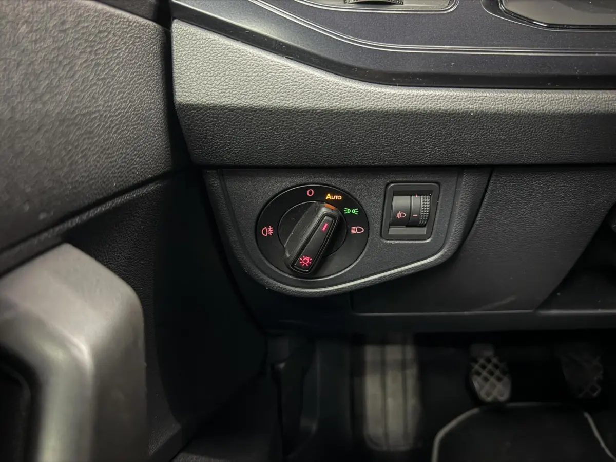 1.0 MPI Trendline | Cruise control | NAP