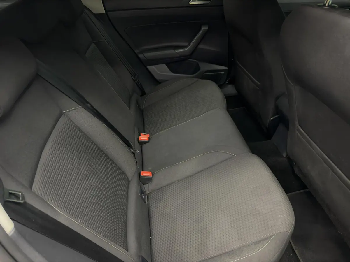 1.0 TSI Automaat Carplay | Led | Sensoren