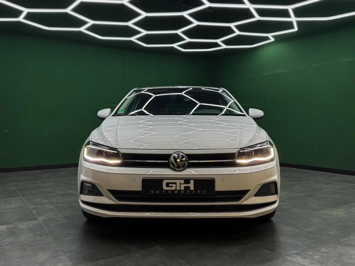 1.0 TSI Automaat Carplay | Led | Sensoren
