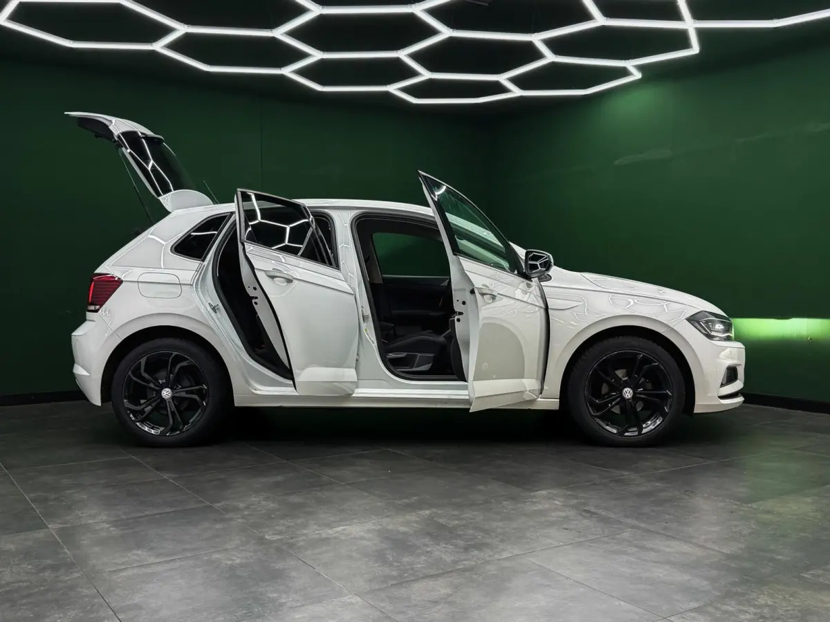 1.0 TSI Automaat Carplay | Led | Sensoren