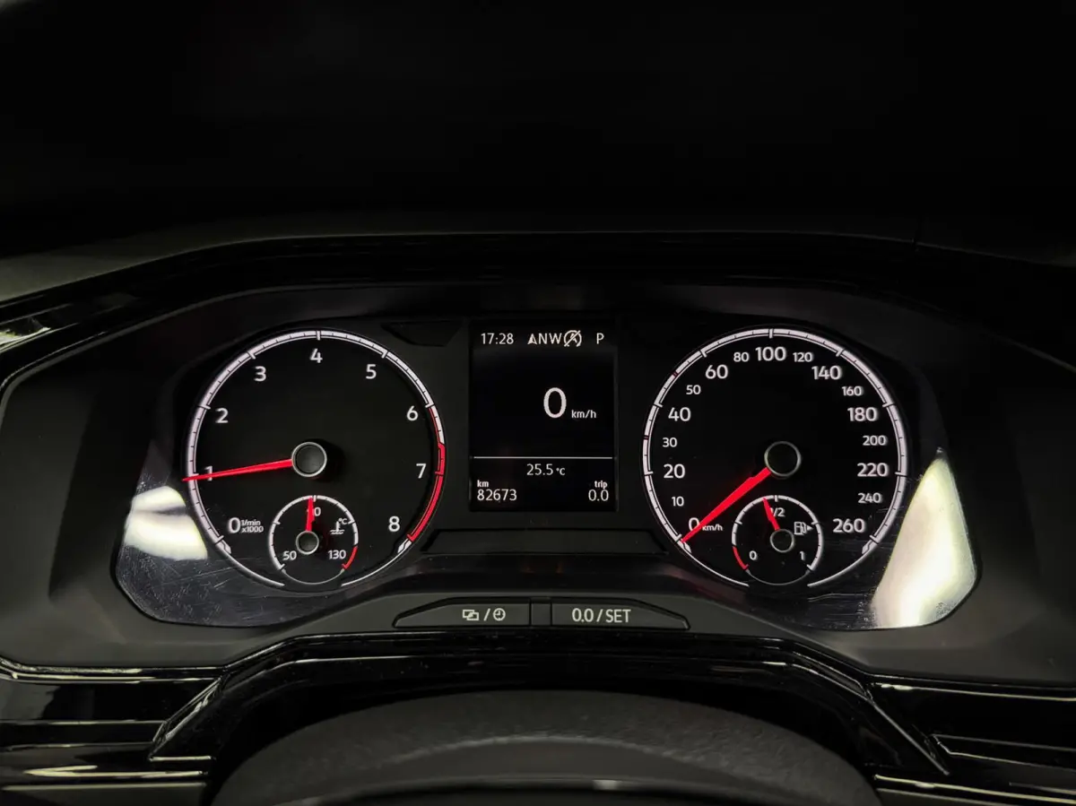 1.0 TSI Automaat Carplay | Led | Sensoren