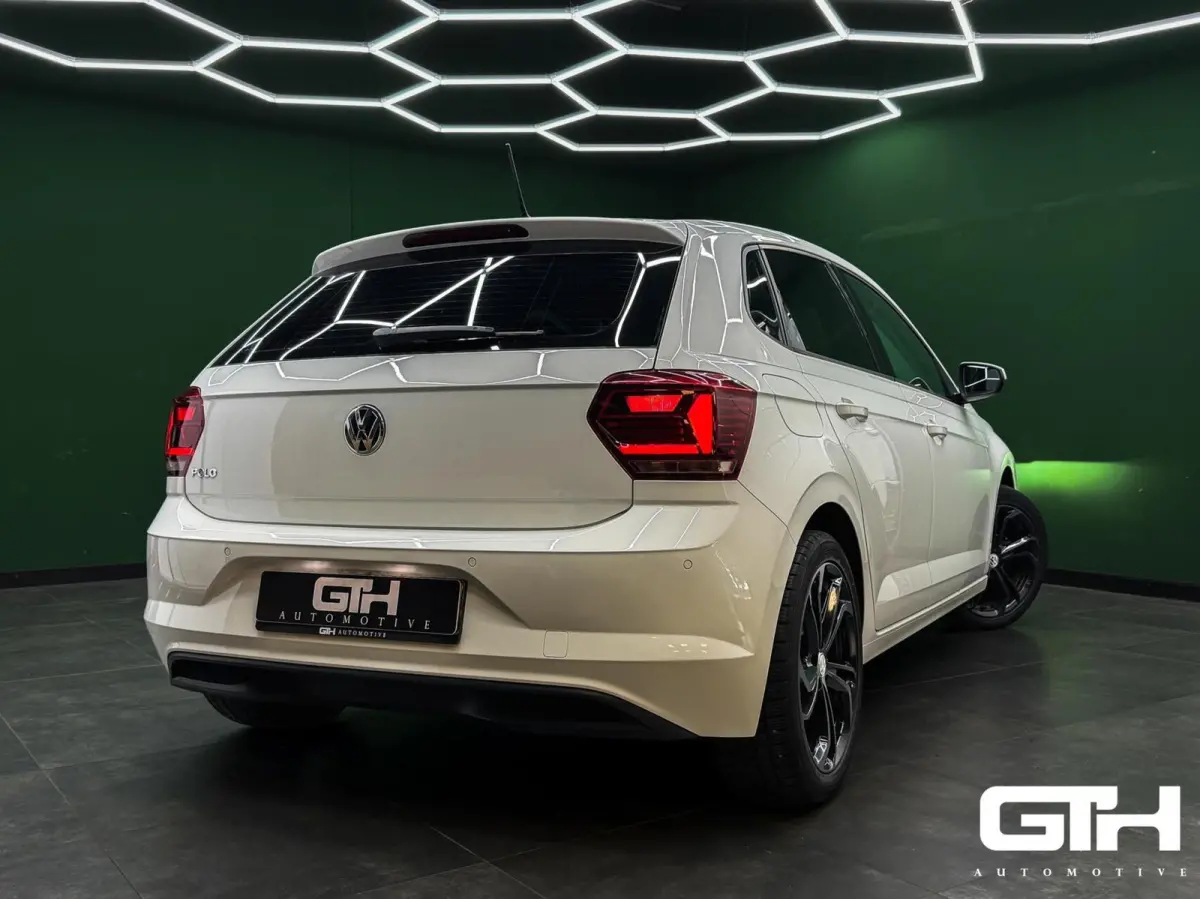 1.0 TSI Automaat Carplay | Led | Sensoren