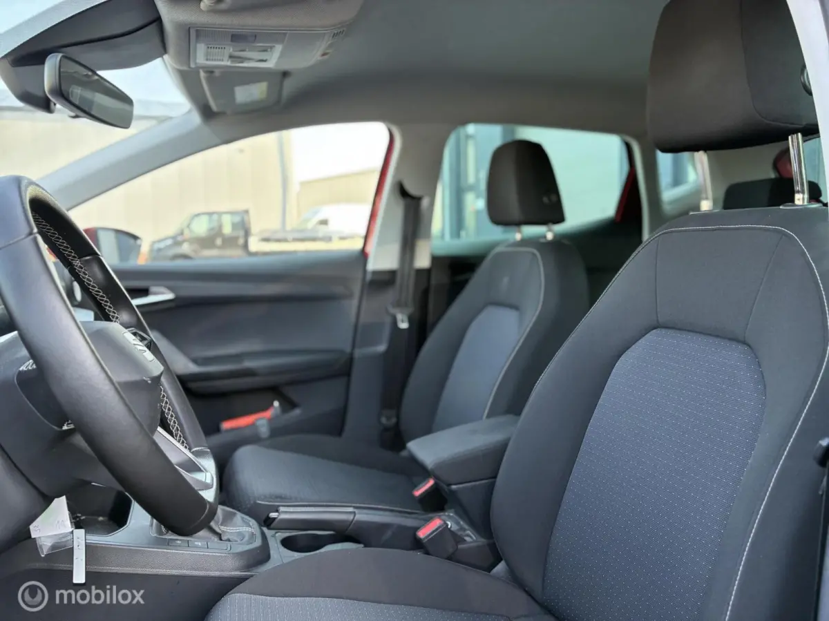 1.0 EcoTSI Style Business Connect | 02/2023 | 82.976 km | NL Auto | BTW | Rood Metallic