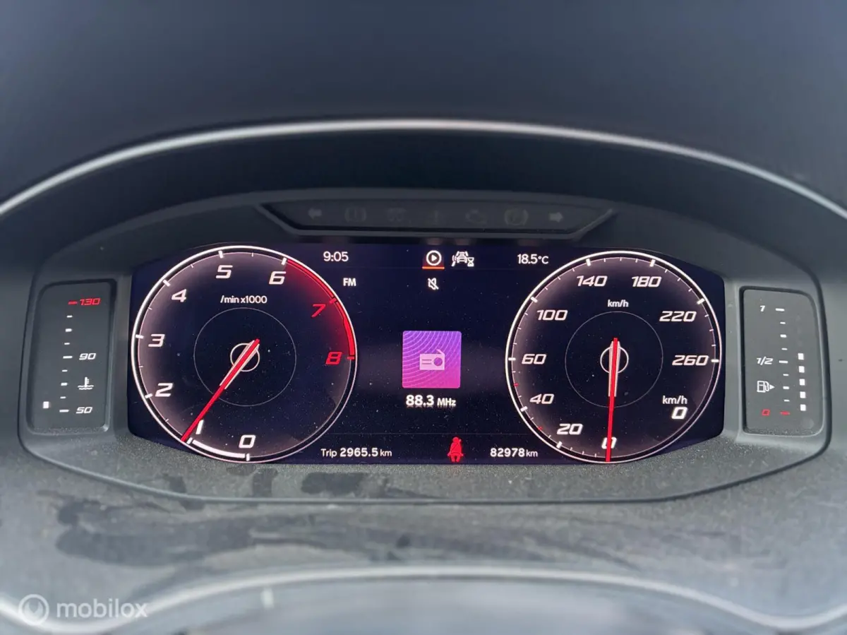 1.0 EcoTSI Style Business Connect | 02/2023 | 82.976 km | NL Auto | BTW | Rood Metallic