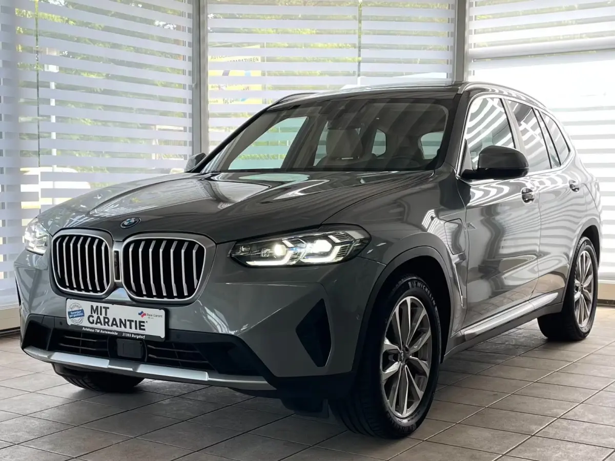 xDrive30e ** LASER, BEIGE LEDER, TREKH, PANORAMA, HuD, ACC, 19-inch LMV ** 1e eig - UNFALLFREI ** ** INFORMEER OOK NAAR ONZE AANTREKKELIJKE FINANCIAL-LEASE TARIEVEN **