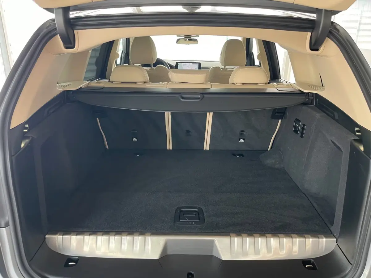 xDrive30e ** LASER, BEIGE LEDER, TREKH, PANORAMA, HuD, ACC, 19-inch LMV ** 1e eig - UNFALLFREI ** ** INFORMEER OOK NAAR ONZE AANTREKKELIJKE FINANCIAL-LEASE TARIEVEN **