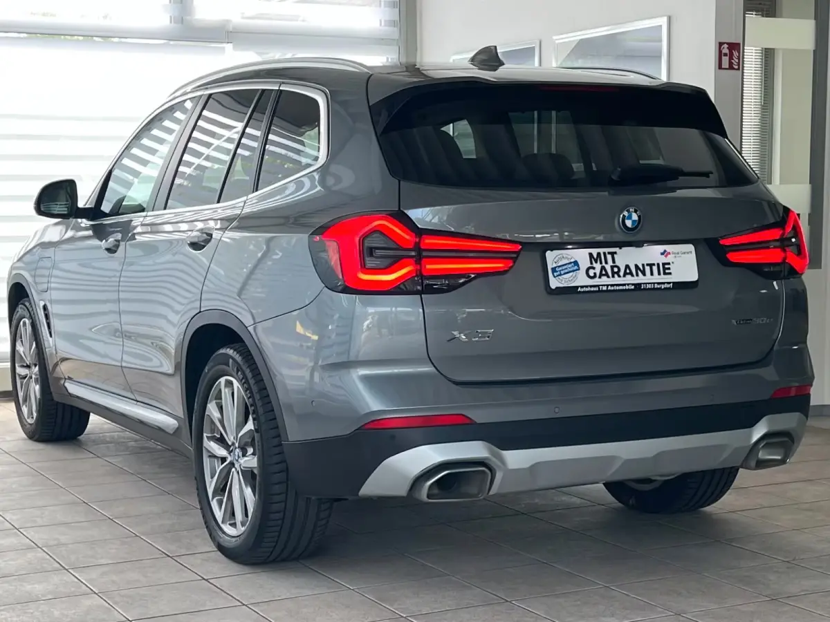 xDrive30e ** LASER, BEIGE LEDER, TREKH, PANORAMA, HuD, ACC, 19-inch LMV ** 1e eig - UNFALLFREI ** ** INFORMEER OOK NAAR ONZE AANTREKKELIJKE FINANCIAL-LEASE TARIEVEN **