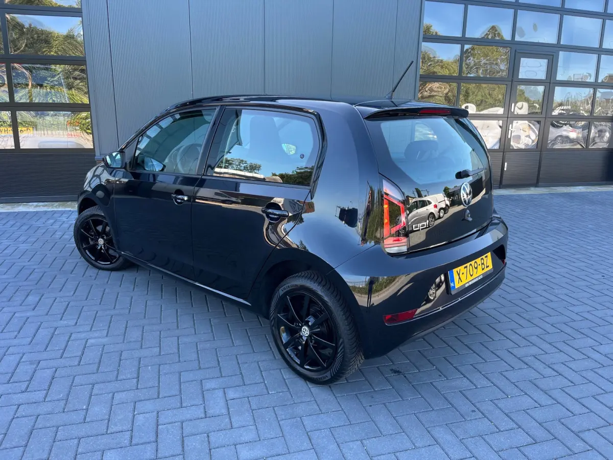 Up! 1.0 NL.Auto/Black edition/Airco/5Deurs/Elc.Pakket/1Ste Eigenaar/Dealer onderhouden