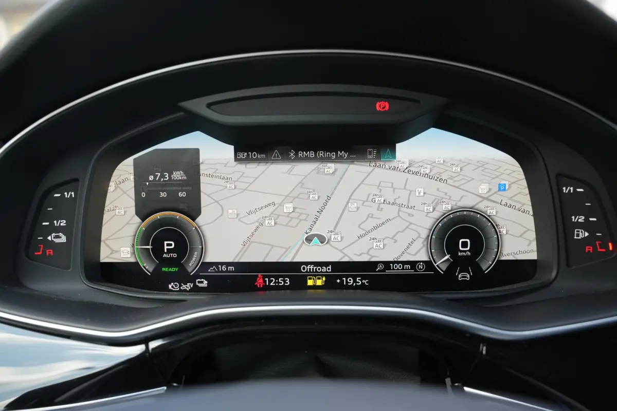 60 TFSI e quattro Pro Line S Competition Panoramadak Luxe Leder Trekhaak Luchtvering 456 PK!