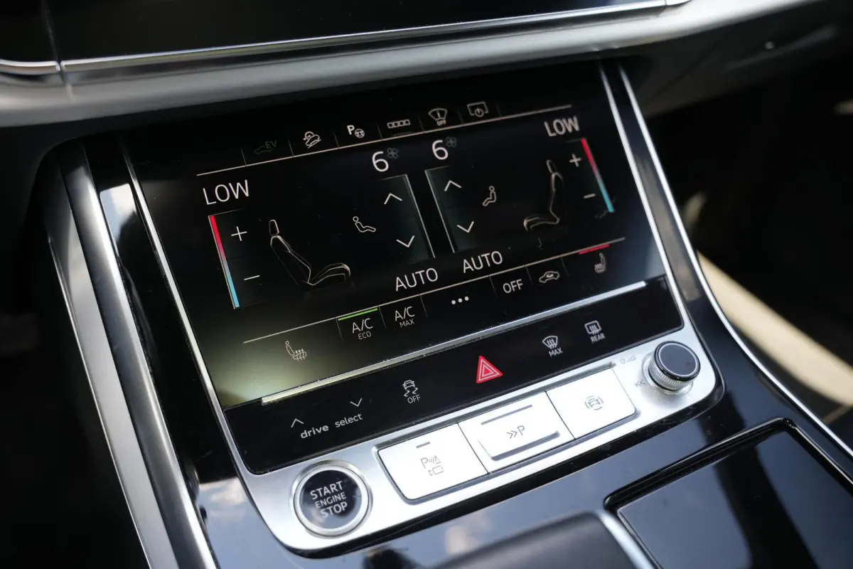 60 TFSI e quattro Pro Line S Competition Panoramadak Luxe Leder Trekhaak Luchtvering 456 PK!