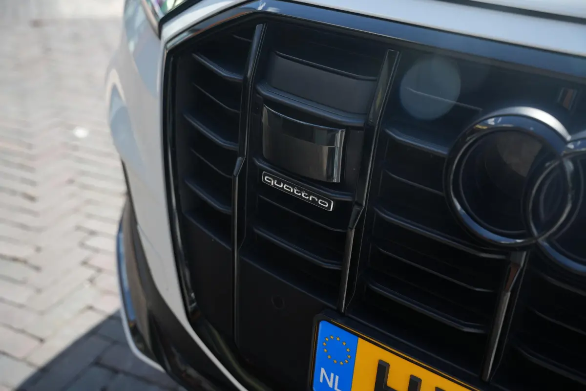 60 TFSI e quattro Pro Line S Competition Panoramadak Luxe Leder Trekhaak Luchtvering 456 PK!
