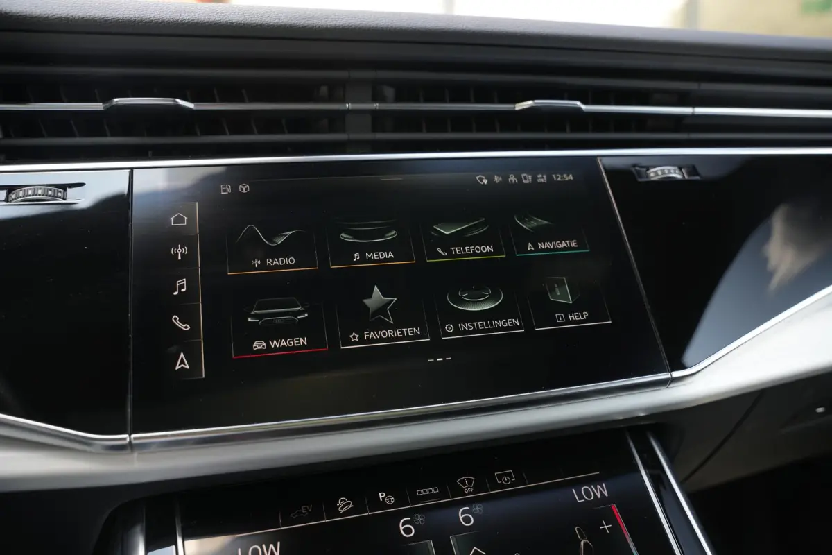 60 TFSI e quattro Pro Line S Competition Panoramadak Luxe Leder Trekhaak Luchtvering 456 PK!