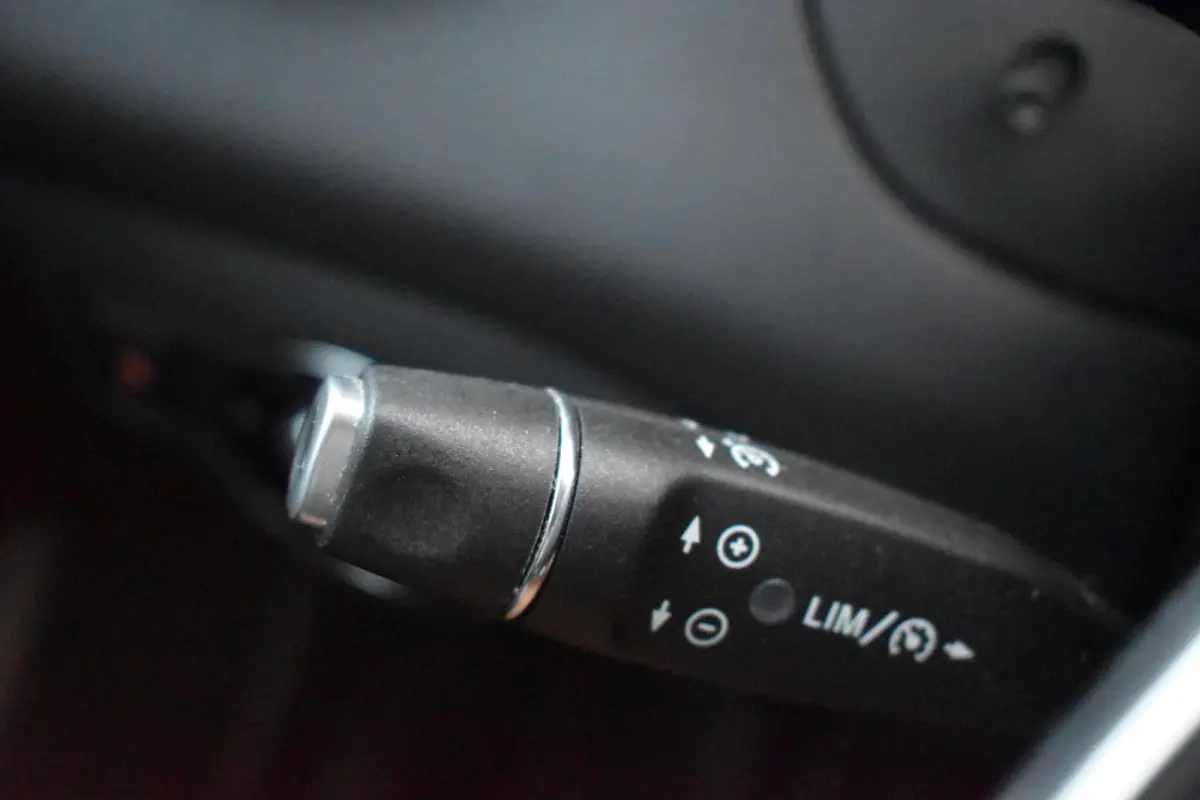 180 AMG Line Pano Keyless Camera LED