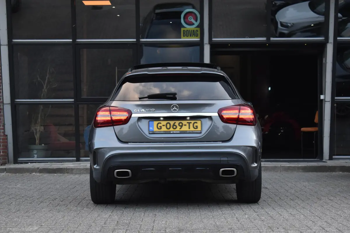 180 AMG Line Pano Keyless Camera LED