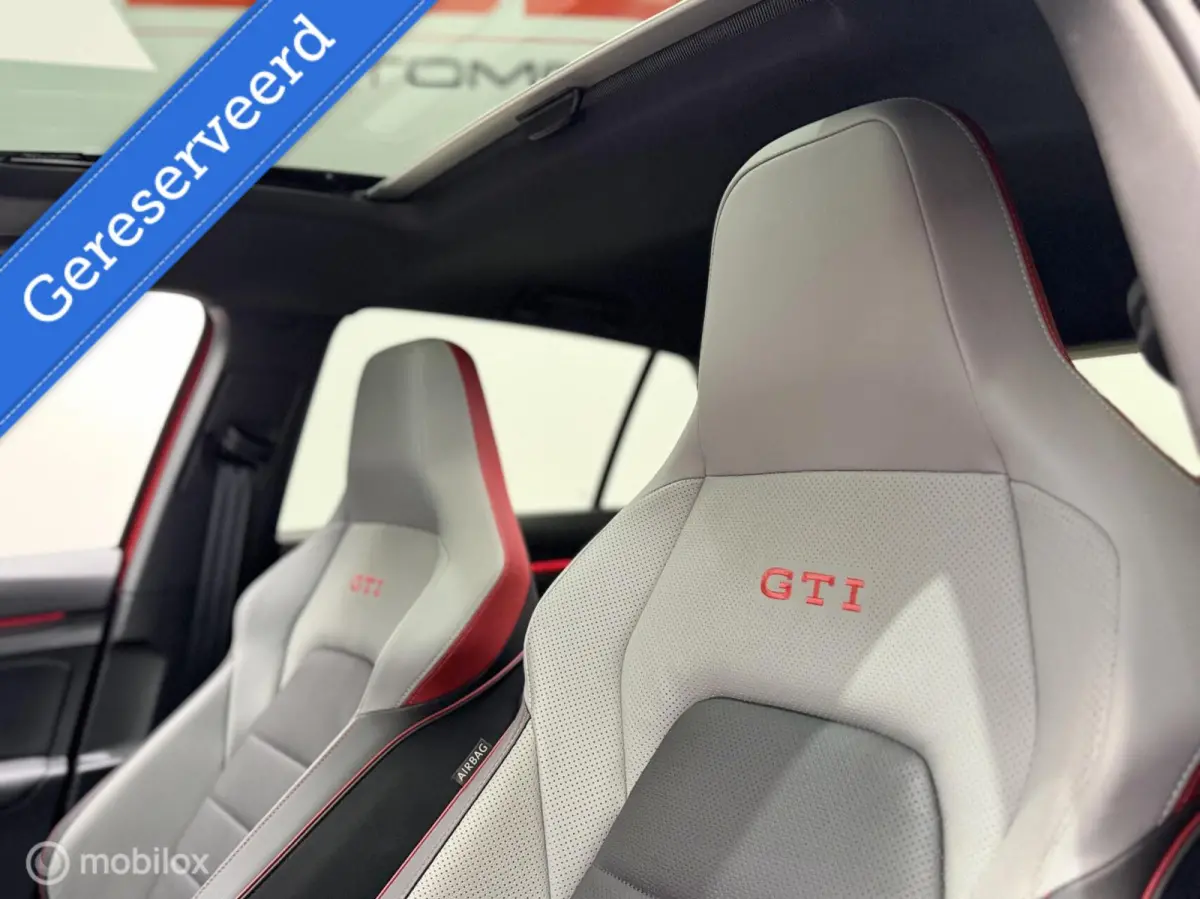 8 2.0 TSI GTI CLUBSPORT PANO HDUP AKRA VOL