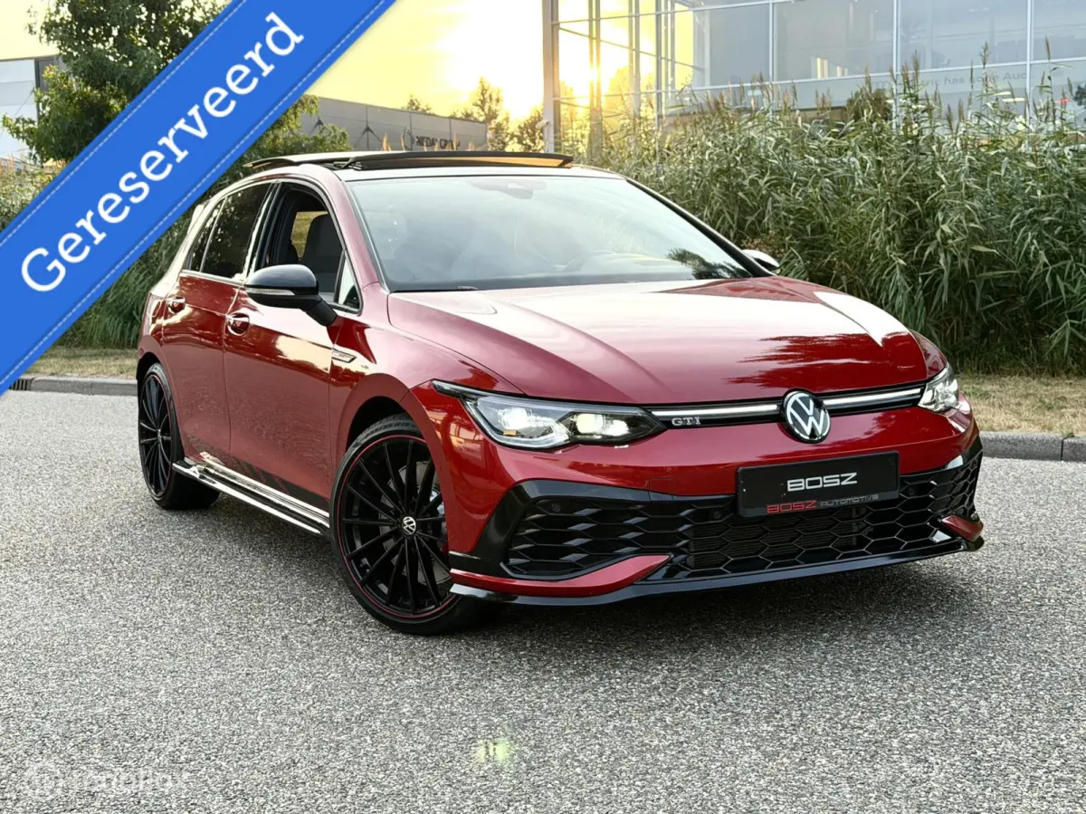 8 2.0 TSI GTI CLUBSPORT PANO HDUP AKRA VOL
