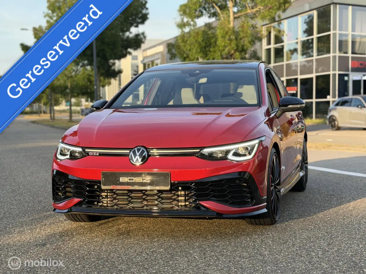 8 2.0 TSI GTI CLUBSPORT PANO HDUP AKRA VOL