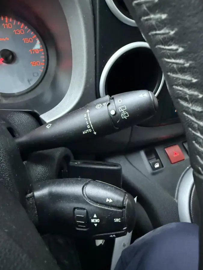 combi 1.2 PureTech Feel