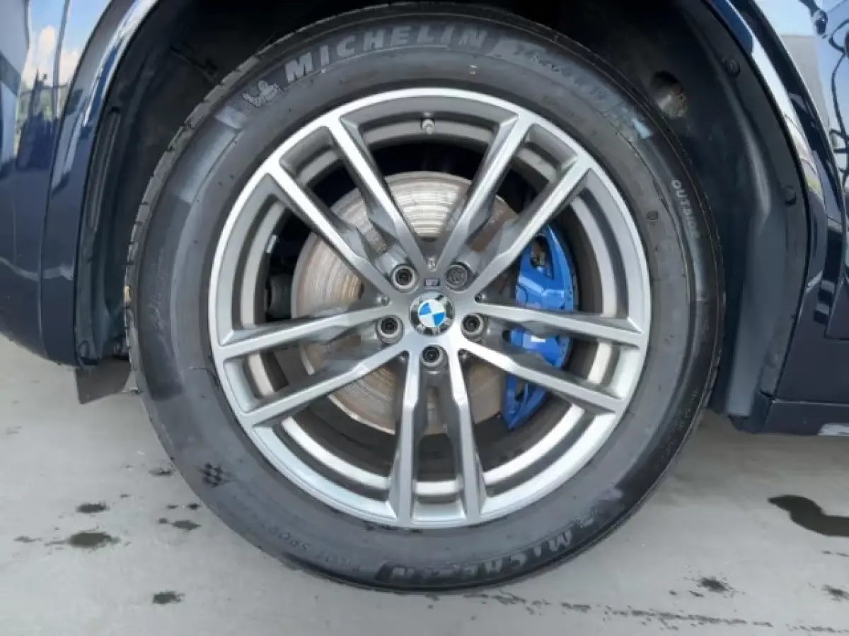 xDrive30e M-SPORT ** LED, COGNAC LEDER, PANORAMA, H&K, M-REM, 19-inch LMV ** 1e EIG - UNFALLFREI - BMW ONDERH ** ** INFORMEER OOK NAAR ONZE AANTREKKELIJKE FINANCIAL-LEASE TARIEVEN **