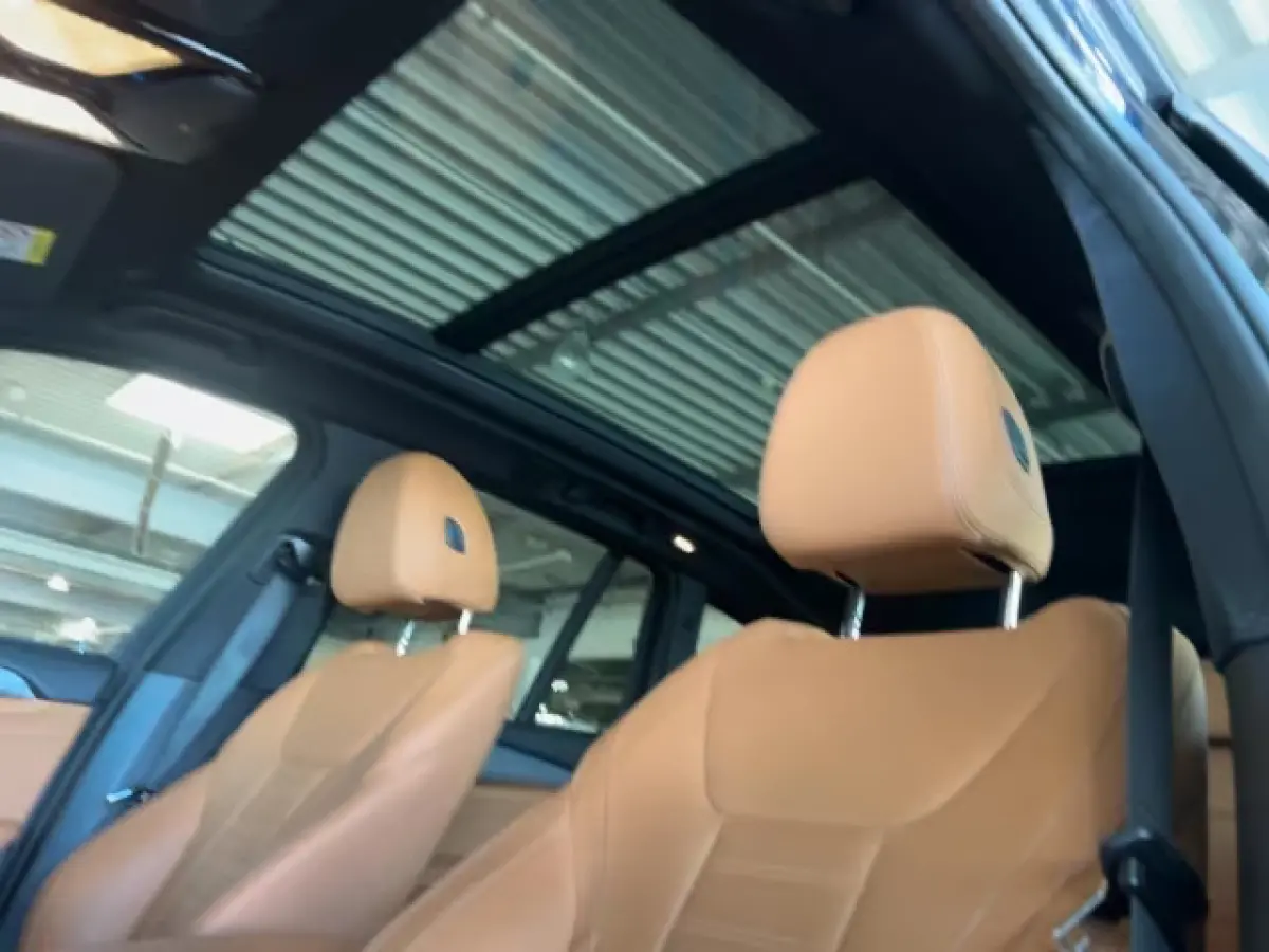 xDrive30e M-SPORT ** LED, COGNAC LEDER, PANORAMA, H&K, M-REM, 19-inch LMV ** 1e EIG - UNFALLFREI - BMW ONDERH ** ** INFORMEER OOK NAAR ONZE AANTREKKELIJKE FINANCIAL-LEASE TARIEVEN **