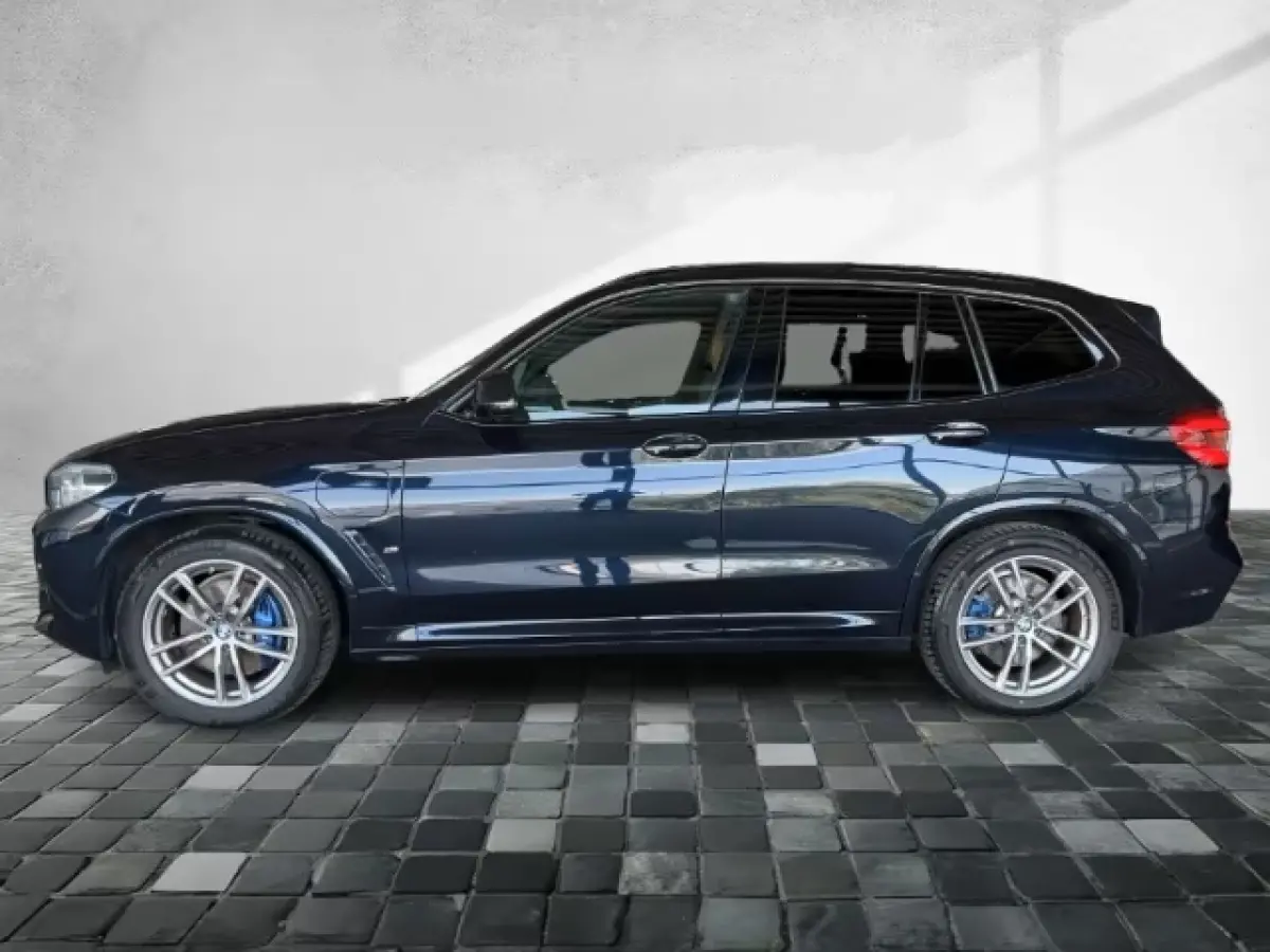 xDrive30e M-SPORT ** LED, COGNAC LEDER, PANORAMA, H&K, M-REM, 19-inch LMV ** 1e EIG - UNFALLFREI - BMW ONDERH ** ** INFORMEER OOK NAAR ONZE AANTREKKELIJKE FINANCIAL-LEASE TARIEVEN **