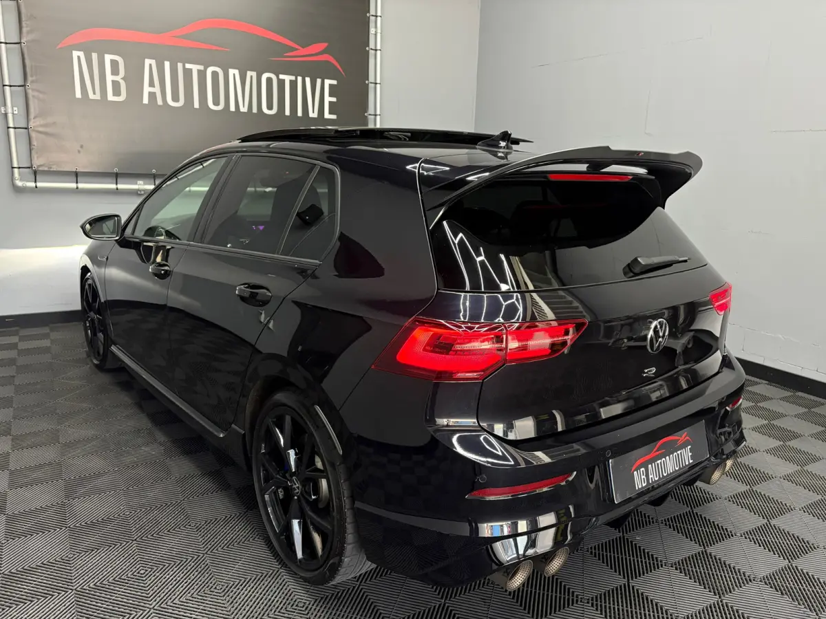 8 2.0 TSI R 4Motion Akra