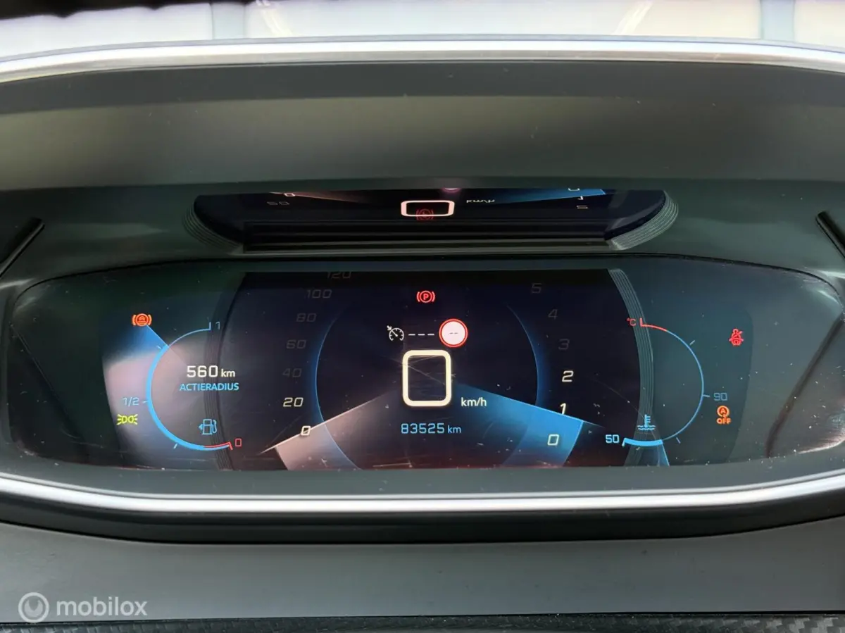 1.2 PureTech Allure Pack Camera CarPlay 17inch