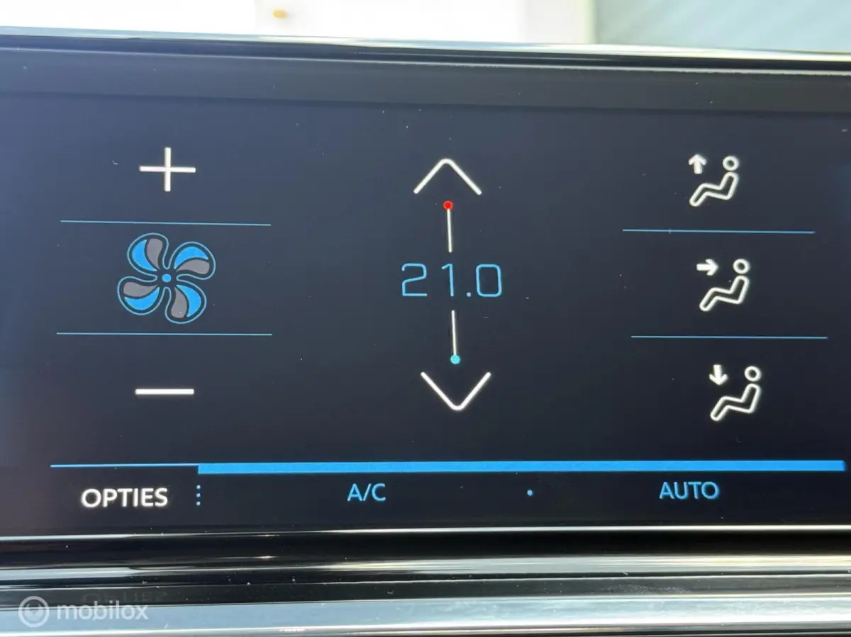 1.2 PureTech Allure Pack Camera CarPlay 17inch