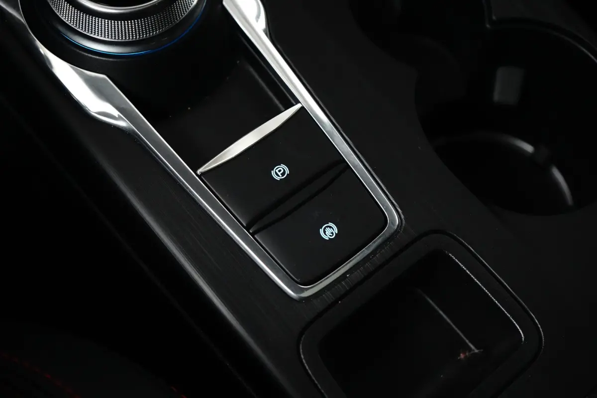 2.5 PHEV ST-Line X | Trekhaak Wegklapbaar | Driver Assistance Pack | Winter Pakket | 2100kg Trekgewicht! |