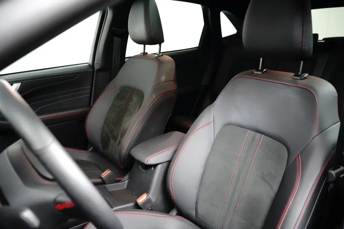 2.5 PHEV ST-Line X | Trekhaak Wegklapbaar | Driver Assistance Pack | Winter Pakket | 2100kg Trekgewicht! |