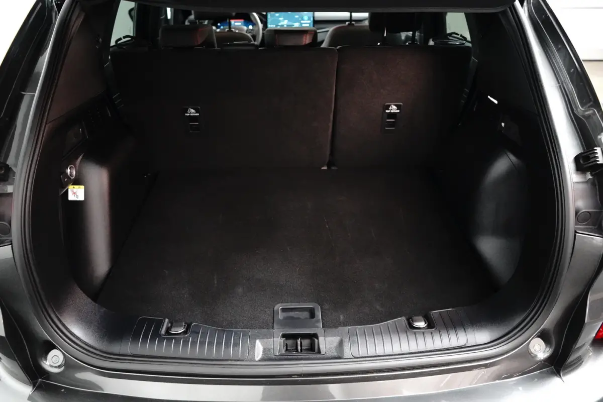 2.5 PHEV ST-Line X | Trekhaak Wegklapbaar | Driver Assistance Pack | Winter Pakket | 2100kg Trekgewicht! |