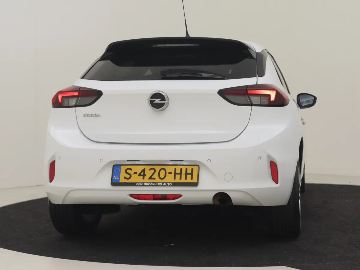 1.2 Level 3 | Climate control | Apple carplay Android auto | Parkeersensoren achter | Verkeersborden detectie |DAB | LED | 16"LMV