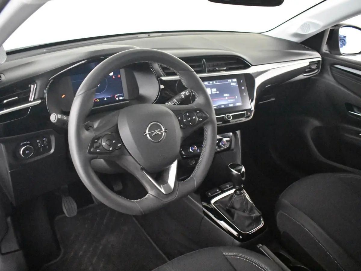 1.2 Level 3 | Climate control | Apple carplay Android auto | Parkeersensoren achter | Verkeersborden detectie |DAB | LED | 16"LMV