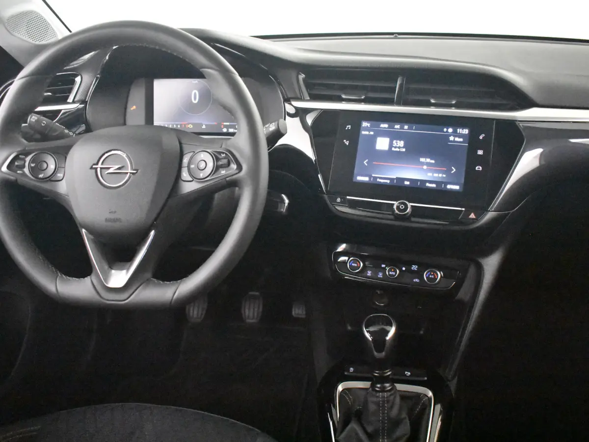 1.2 Level 3 | Climate control | Apple carplay Android auto | Parkeersensoren achter | Verkeersborden detectie |DAB | LED | 16"LMV