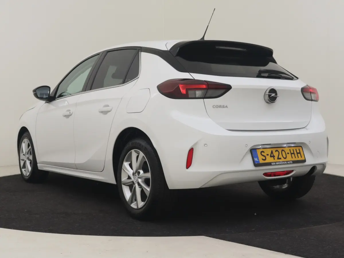 1.2 Level 3 | Climate control | Apple carplay Android auto | Parkeersensoren achter | Verkeersborden detectie |DAB | LED | 16"LMV