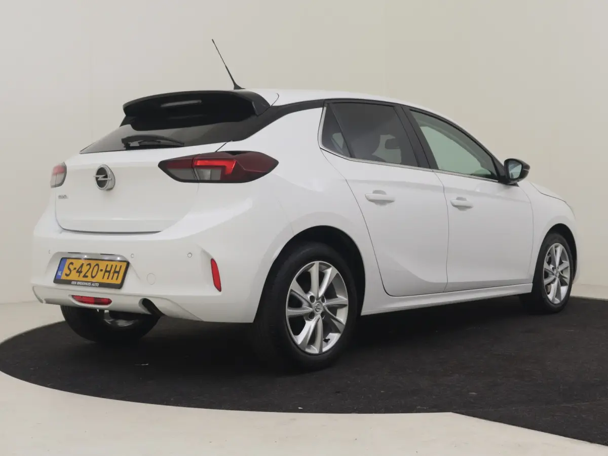 1.2 Level 3 | Climate control | Apple carplay Android auto | Parkeersensoren achter | Verkeersborden detectie |DAB | LED | 16"LMV