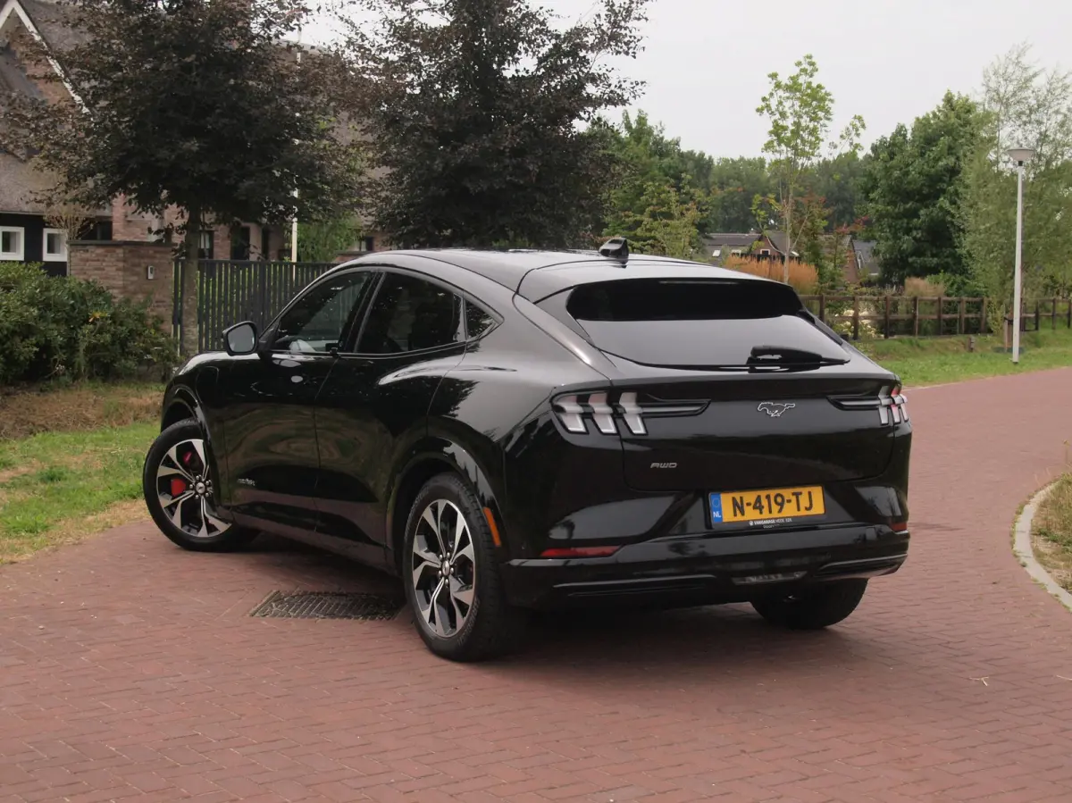 Extended AWD 98 kWh | SOH 93% | 360 Camera | Bang & Olufsen | Apple Carplay | ACC | NL-Auto |