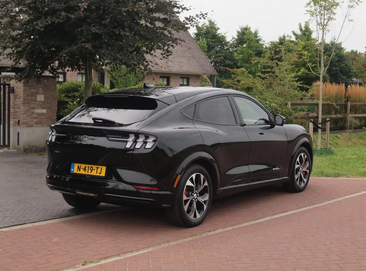 Extended AWD 98 kWh | SOH 93% | 360 Camera | Bang & Olufsen | Apple Carplay | ACC | NL-Auto |