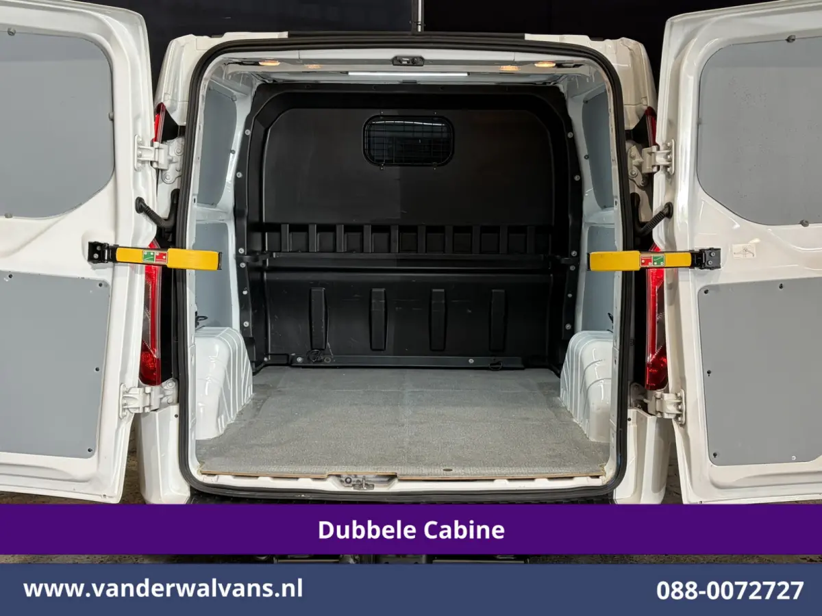 2.0 TDCI 130pk L2H1 Dubbele Cabine Euro6 Airco | 6-Zits | Apple Carplay | LED | Cruisecontrol 2800kg trekhaak, Stoelverwarming, Verwarmde voorruit, Parkeersensoren