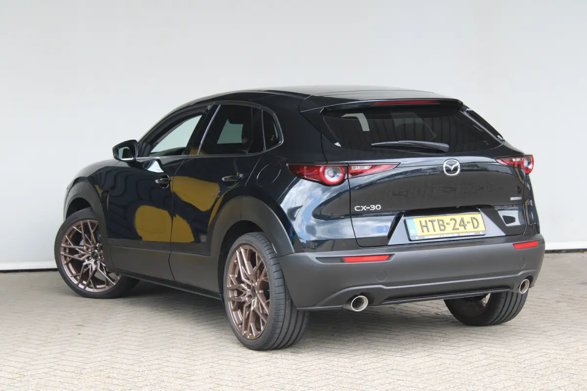 2.0 e-SkyActiv-X M Hybrid Nagisa | Navigatie | Camera | Head-up display | Stoelverwarming | Keyless |