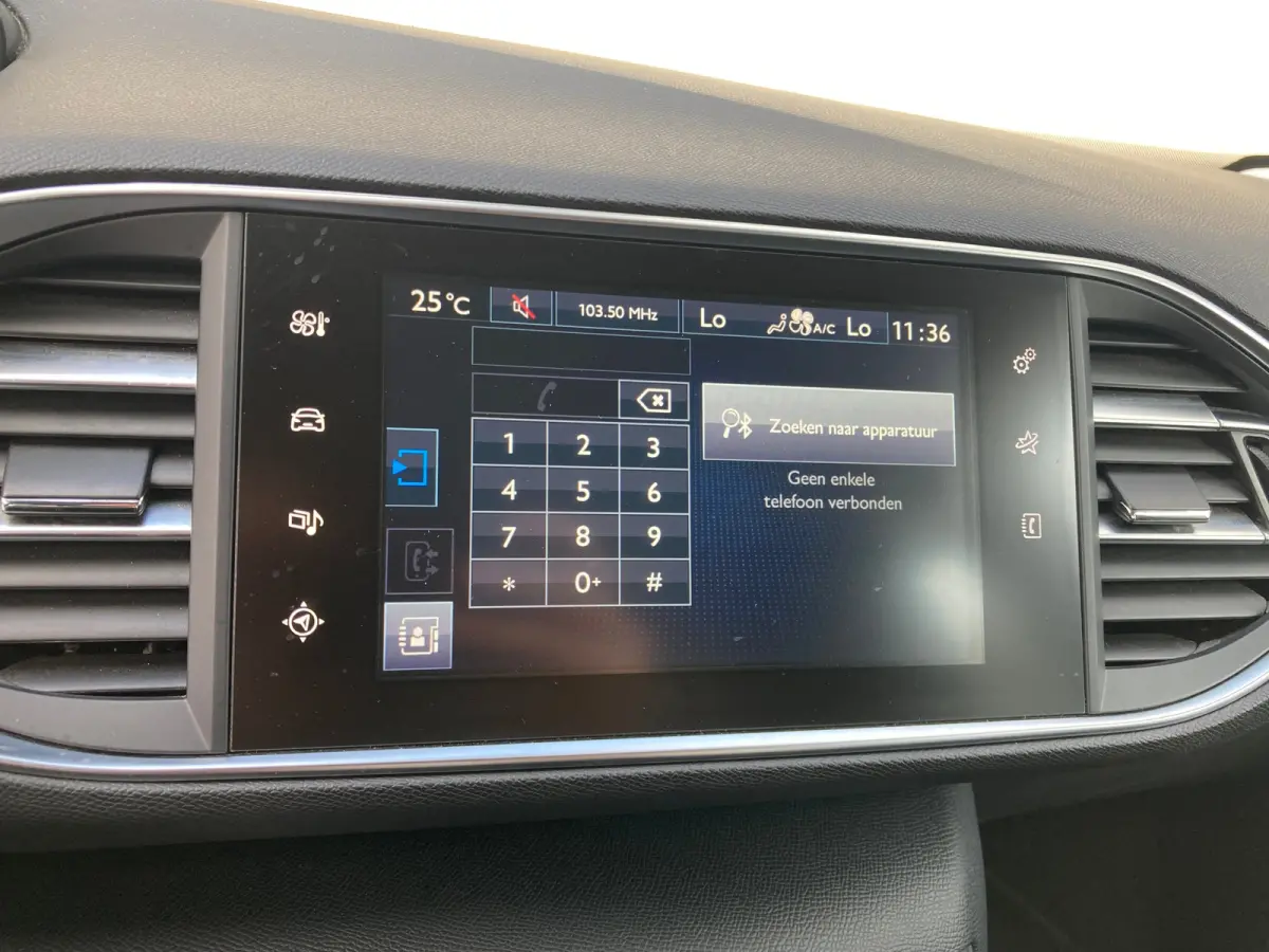 1.2 PureTech Style Airco | Cruise Control | DAB | LMV 16" | PDC Achter | Navi | D-Riem vervangen! |
