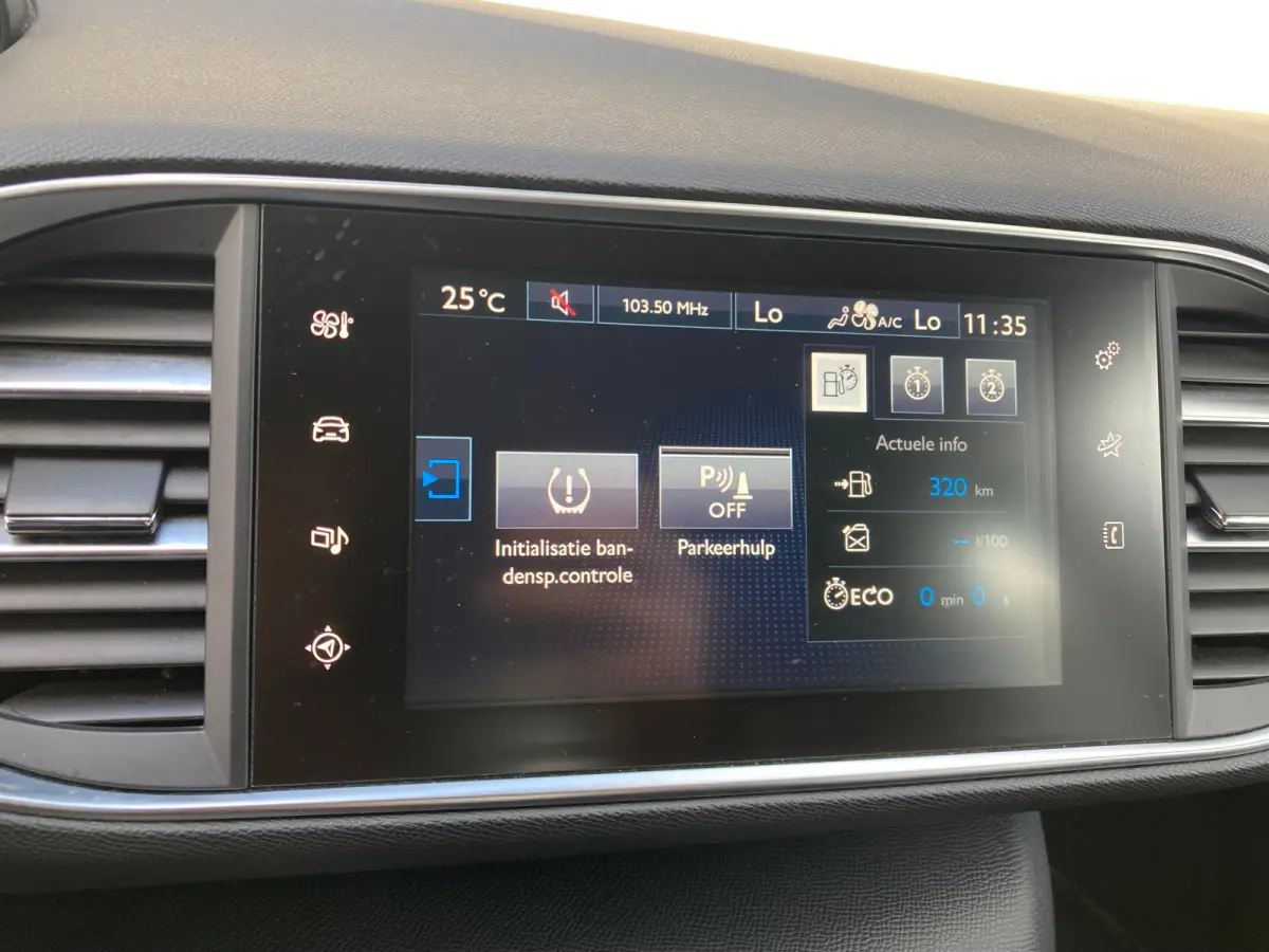 1.2 PureTech Style Airco | Cruise Control | DAB | LMV 16" | PDC Achter | Navi | D-Riem vervangen! |